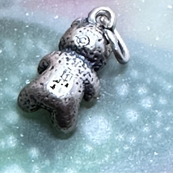 JAMES AVERY RETIRED CHARM 925 STERLING SILVER TEDDY BEAR CUT BAIL 5505 Y - Picture 12 of 12